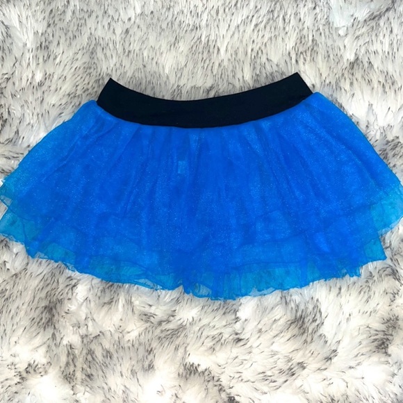 Lace Mask and Tutu Bundle - Picture 3 of 7